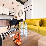 Port Premium Z Fitness&spa&restaurant Apartment
