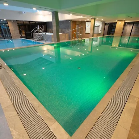Port Premium Z Fitness&spa&restaurant By Mspro Apartment