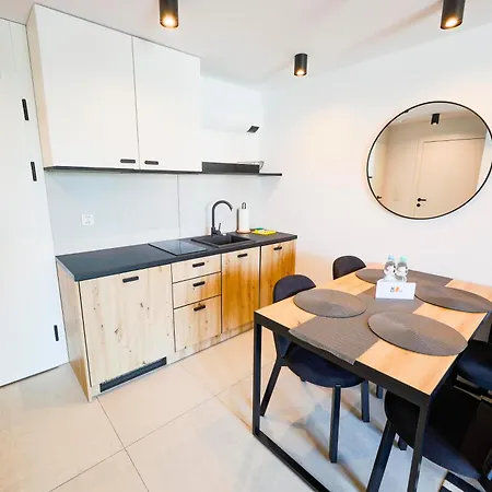 Port Premium Z Fitness&spa&restaurant Apartment