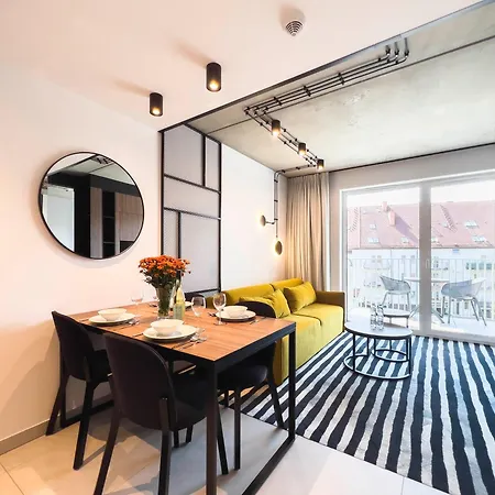 Port Premium Z Fitness&spa&restaurant Apartment *